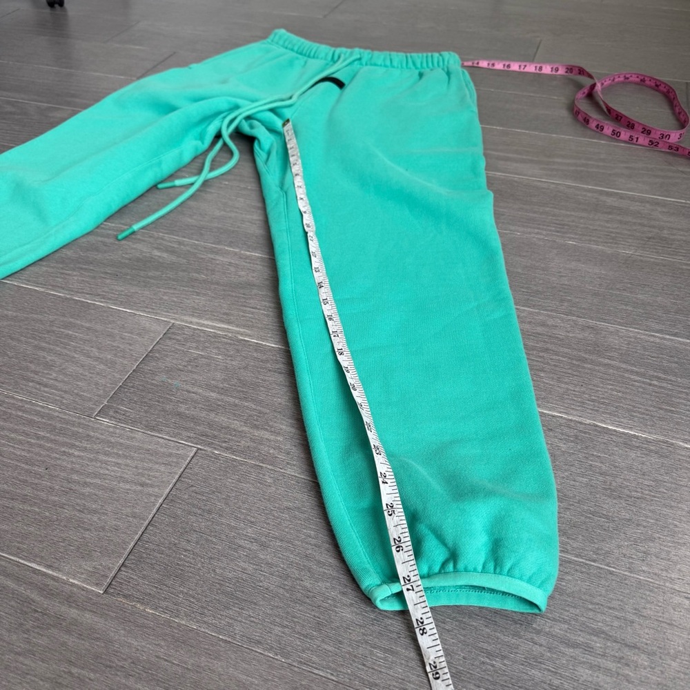 Fear of God ESSENTIALS Women's Sweat Pants in Mint Leaf XS Joggers Streetwear - Picture 16 of 16
